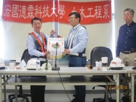 張進財(土木系傑出系友) 皇昌營造股份有限公司捷運萬大線專案協理